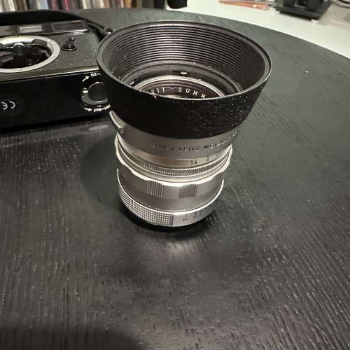 Leica Summilux 50 1.4 amber coating