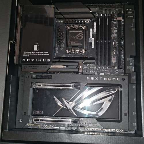 Asus 華碩 ROG Maximus Z890 Extreme EATX 主機板