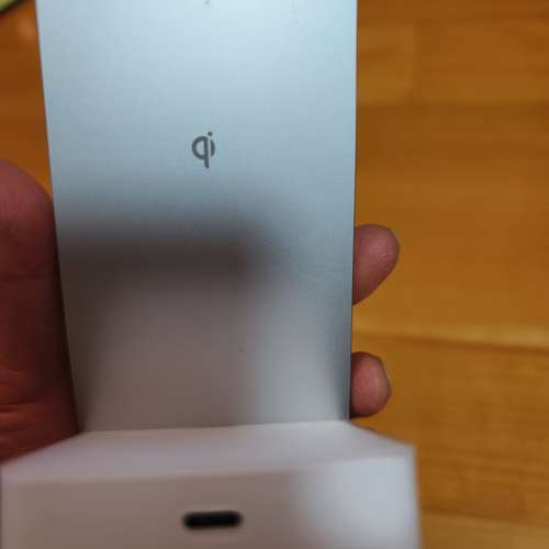 Vivo 50w 無線充電座