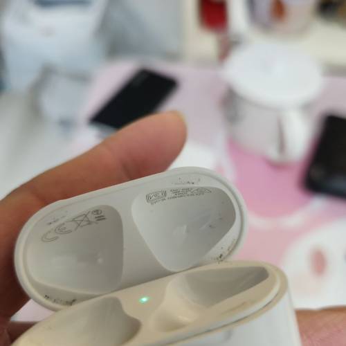 原裝行貨Airpods2代 充電盒