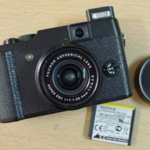 Fujfilm  X-10 復古prosumer