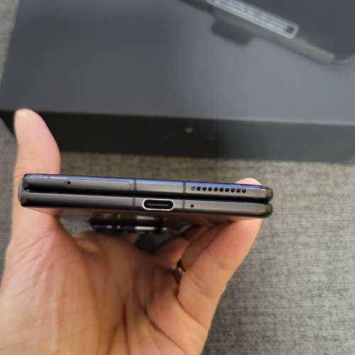 Honor Magic V3  (12+512GB)