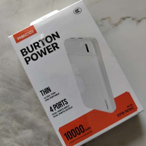 100%全新，未開封 10000mAh 充電寶