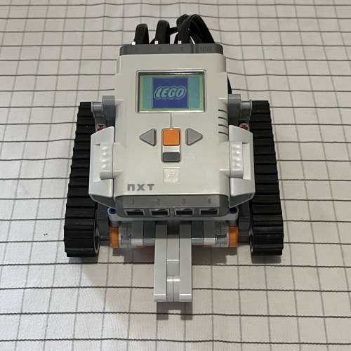 95% New LEGO Mindstorm NXT 2.0
