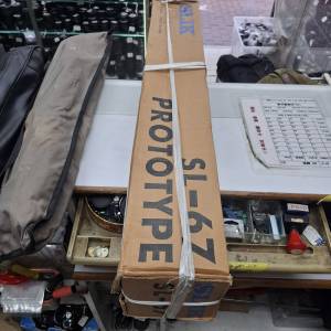 SLIK SL-67 CAMERA TRIPOD MIN 75CM MAX 195CM HIGH NEW