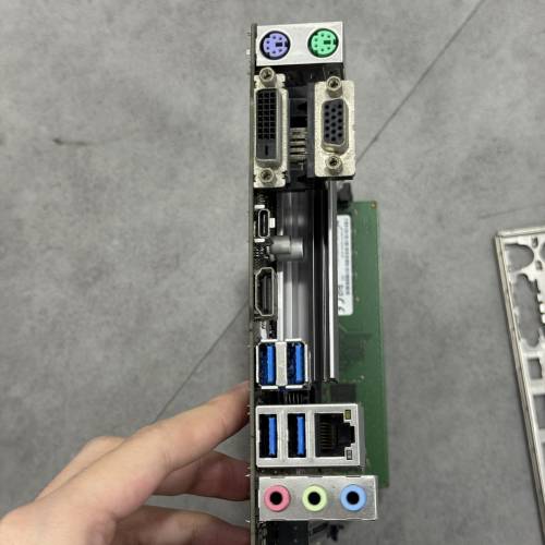 DDR4 16g 連 華碩Prime B365M 底板