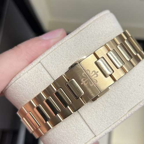 百達翡麗 鸚鵡螺 7118/1R