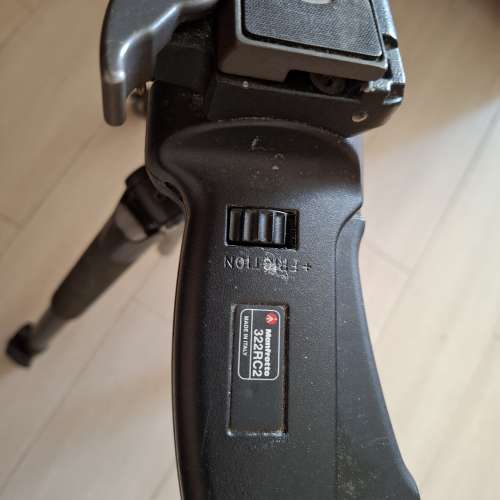 Manfrotto 055XPROB 腳架