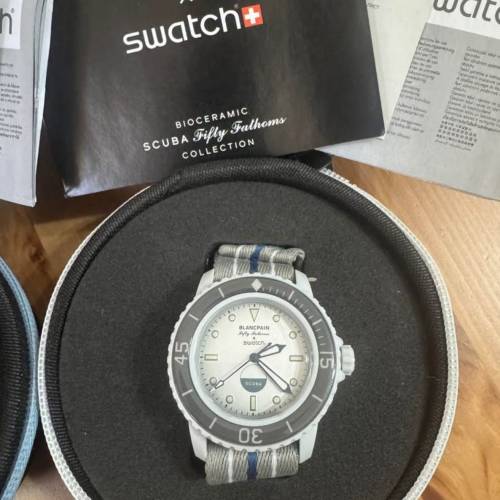 Omega x Swatch 手錶