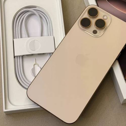 iPhone 16 pro max 512 gb