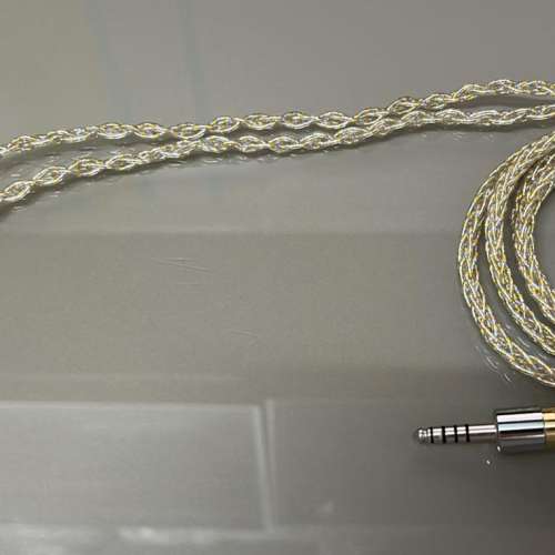 (雲門クラウドゲート)使用阿波和紙技藝拉出極細緻的銀及金，8絞日本無氧OFC單晶銅...