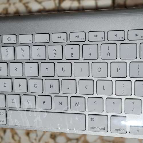 Apple Wireless Keyboard A1314