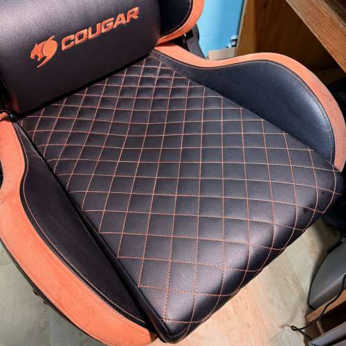 Cougar Armor S 電競椅 90%新! 100%正常!