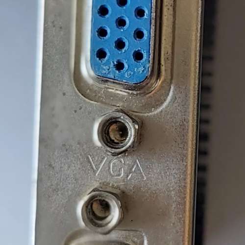 兩張有問題顯示卡