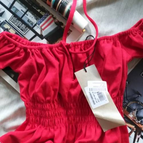 紅色！聖誔 一字膊Tshirt 短 Tops  T-shirts blouse Christmas 上衣 衫 紅色 新年 高...