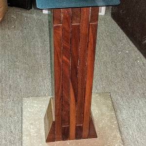 新浄名貴木石鋼喇叭腳架 原設計给Sonus Faber Electa Amator 使用