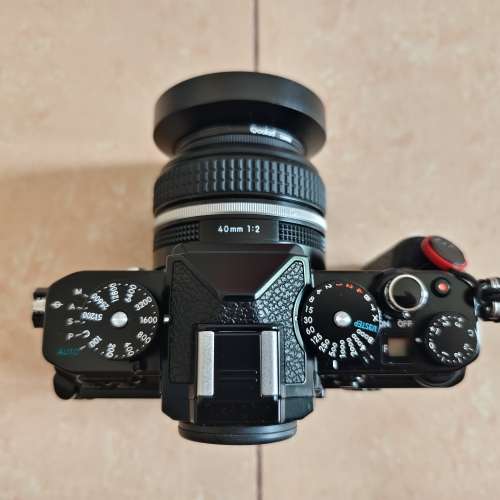 Nikon ZF+ 40mm 2/f SE