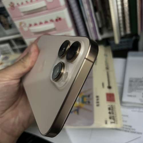 iPhone 16pro max 512gb, ,港行雙卡，完美冇花，所有原裝，電92，所有功能正常！全...