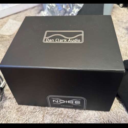 Dan Clark Noire X- Closed back headphone