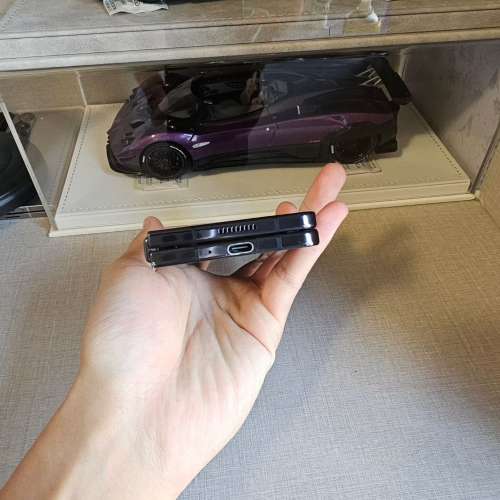 全網最平🔥Samsung galaxy fold 5 12+256美版單卡+esim黑色