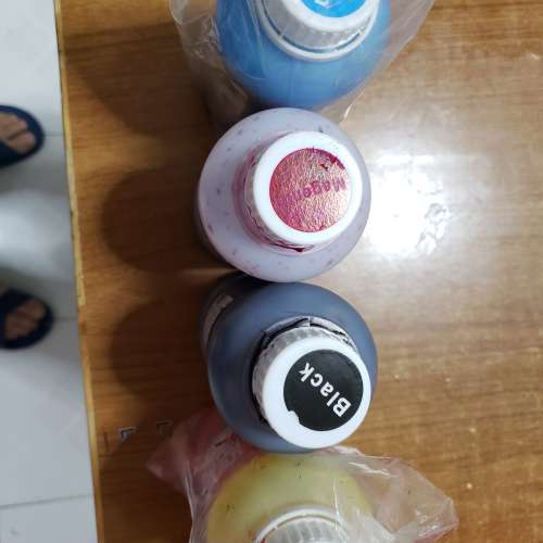 4色墨水打印機填充墨水，250ml，合Hp  Epson  Canon  Brothers 屯門自取。