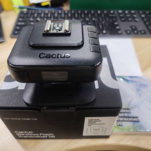 Cactus RF60頂級無線閃燈連V6底座