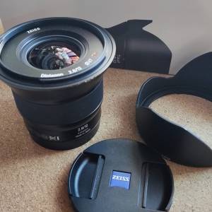 Sony Zeiss Touit 12mm f2.8 E-mount