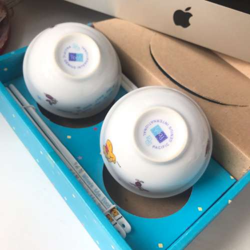 🍚🥢 Winnie The Pooh Ceramic Bowl Chopsticks Set NEW 全新 全新 陶瓷碗 🍚 筷子...