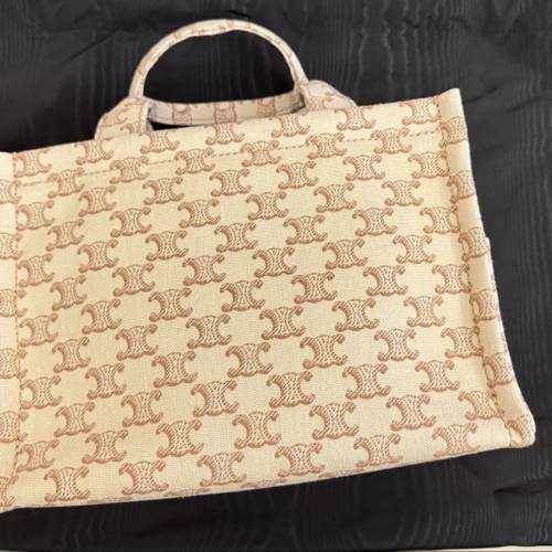 CELINE｜經典老花托特包