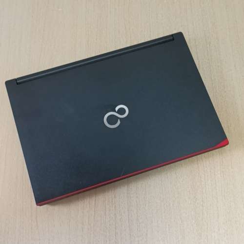 Fujitsu Lifebook E546, i7 6500U, 16G ram, 512G SSD, Win11