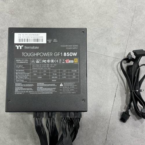 TOUGHPOWER GF1 850w 金牌火牛