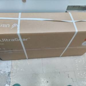 100%新 LG UltraGear 27吋 4K 電競螢幕（型號27g850a）有保養, 保養期至 2028 年 1...
