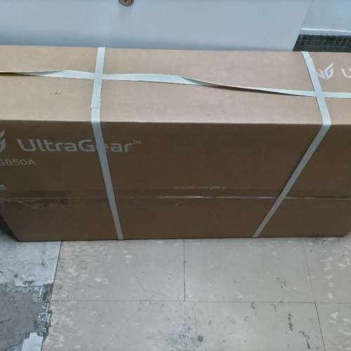 100%新 LG UltraGear 27吋 4K 電競螢幕（型號27g850a）有保養, 保養期至 2028 年 1...