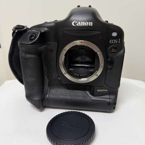 《4部賣》Canon EOS 1DS 1至3代, 1D Mark ii