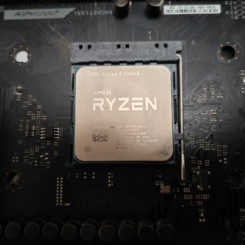 ASUS ROG X-570 E gaming + AMD RYZEN 3900X + 64gb ram