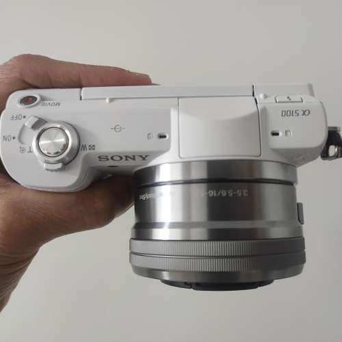 Sony a5100 + kit lens (快門數約2000)