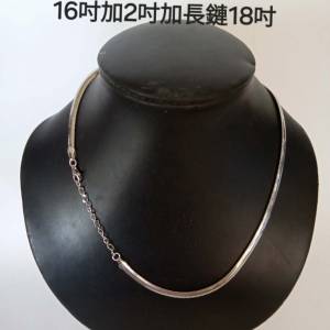 意大利925純銀蛇骨鏈，寬身4mm超薄1.5mm,圓滑柔軟令佩戴者有舒適感 。鏈長16寸加2寸...
