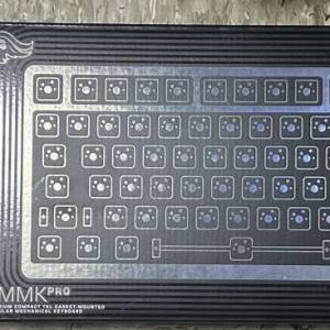 Glorious GMMK PRO 75% Pre-built ANSI - Black Slate 模組化套裝 BIY_Keyboard 全新