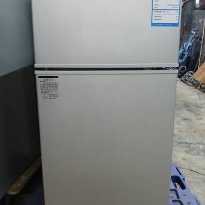 全新劏房迷你雪櫃