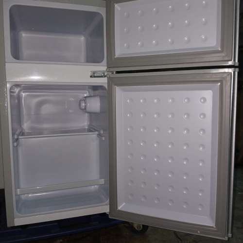 全新劏房迷你雪櫃