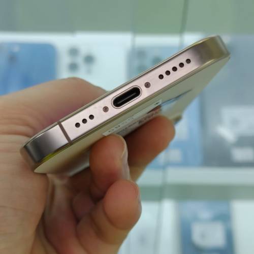 接近新機港版雙卡iphone16 pro 128gb 金色 電池97%