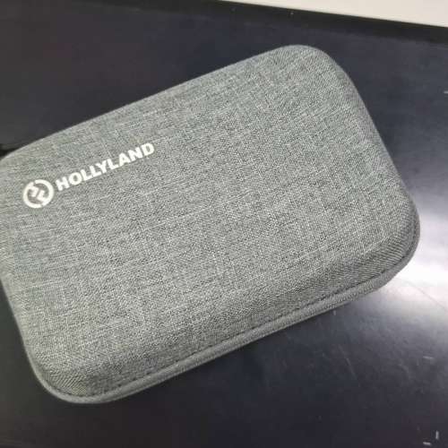 Hollyland lark m1 猛犸(MoMa) 無線領夹式咪 （一拖二帶充電器）wireless microphon...
