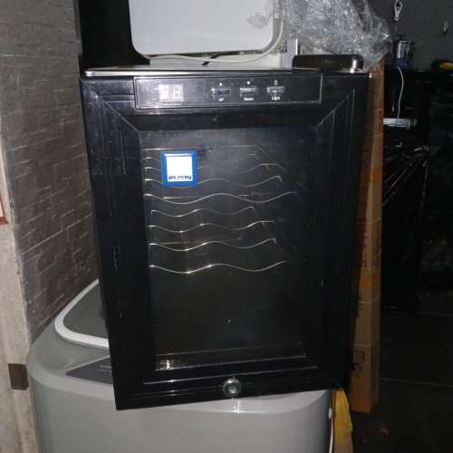迷你紅酒櫃 Mini Wine Cellar