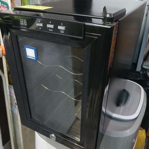 迷你紅酒櫃 Mini Wine Cellar