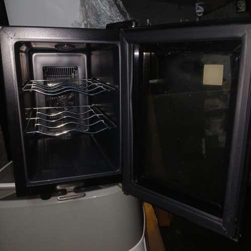 迷你紅酒櫃 Mini Wine Cellar
