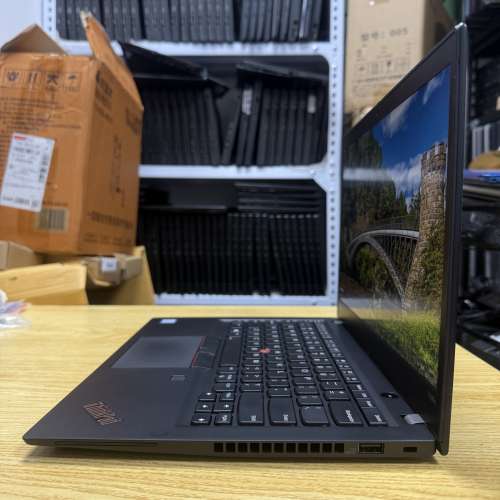 [歡迎批發] Lenovo ThinkPad T490s (8代 4核 i5 / 14" 全高清 / Win 11 Pro / 永久...