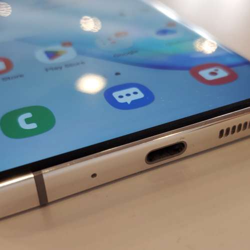 三星 Samsung Note10+ 港版雙卡 單機一部連保護套 $1000 無任何減價空間 ,接受價錢...