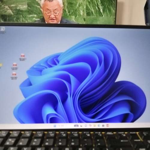 迷你电腦195x195x40mm i5 3317u, 4G ddr3 120G ssd