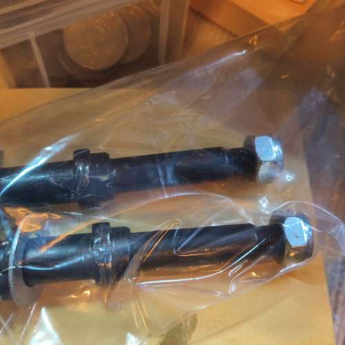 輪椅后輪不須換軚, 直接換轆吧