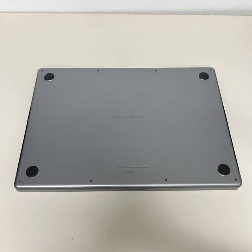 Macbook Pro 16" M1 Pro 2021年512GB SSD  16GB RAM 電池健康值99%